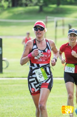 Hometown Bicycles' Amy Gluck at Island Lake Triathlon